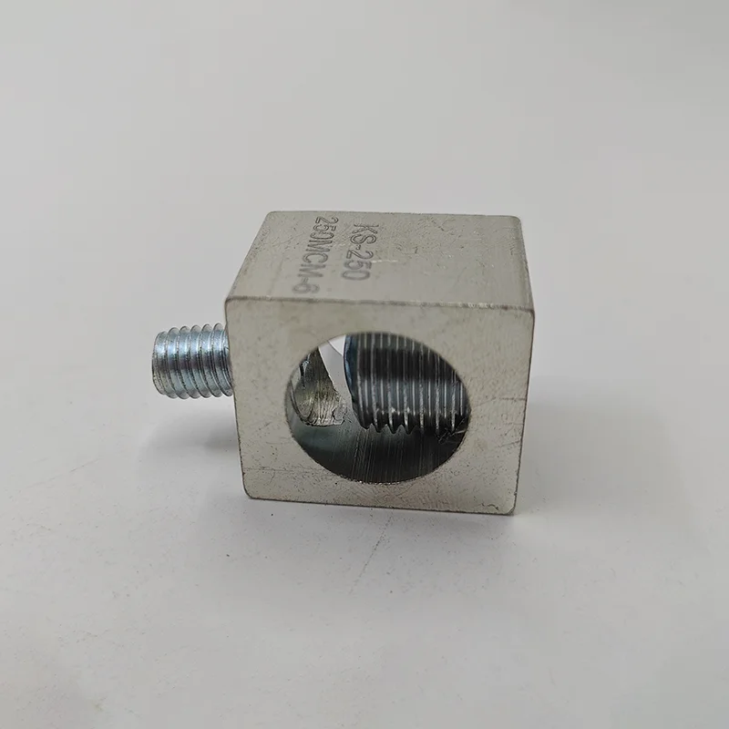 250a Box Type Lugs